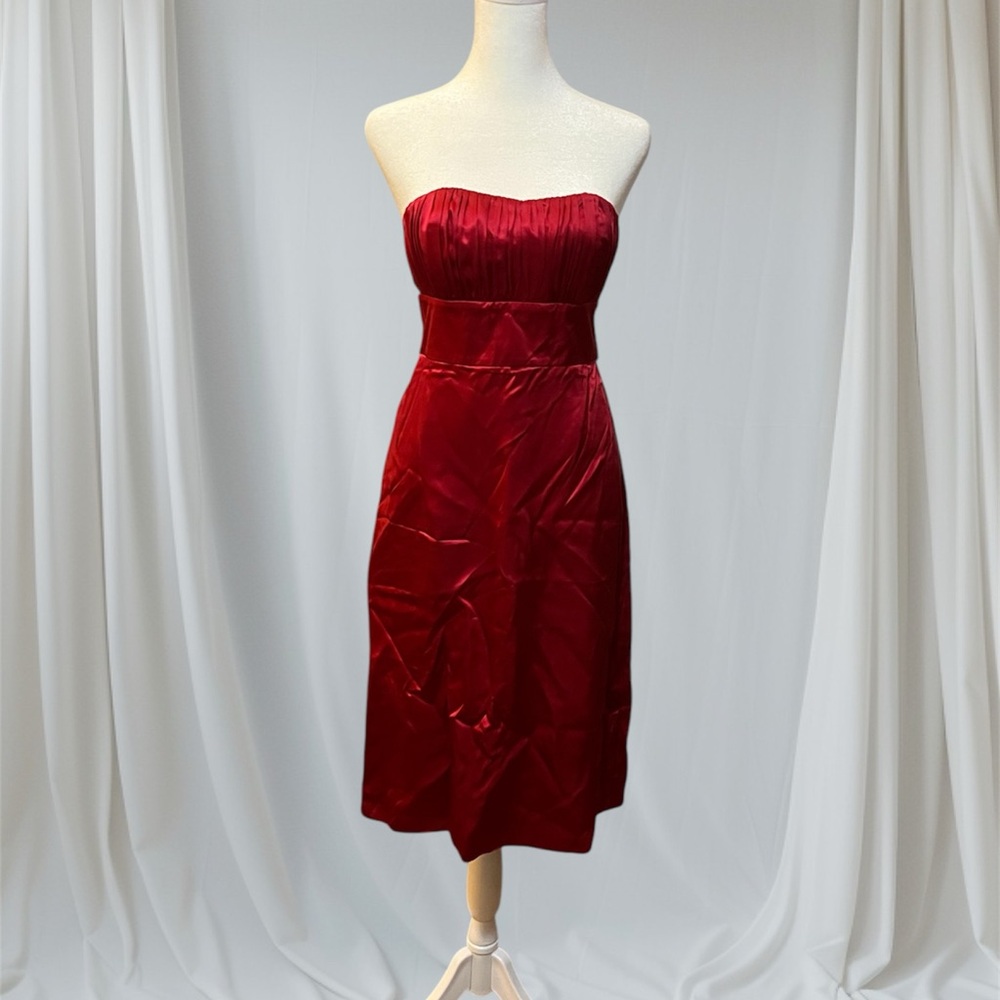Elegant Strapless Silk Red Dress